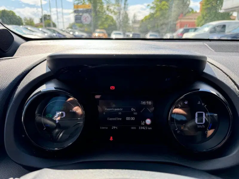 Toyota Yaris usata a Modena (10)