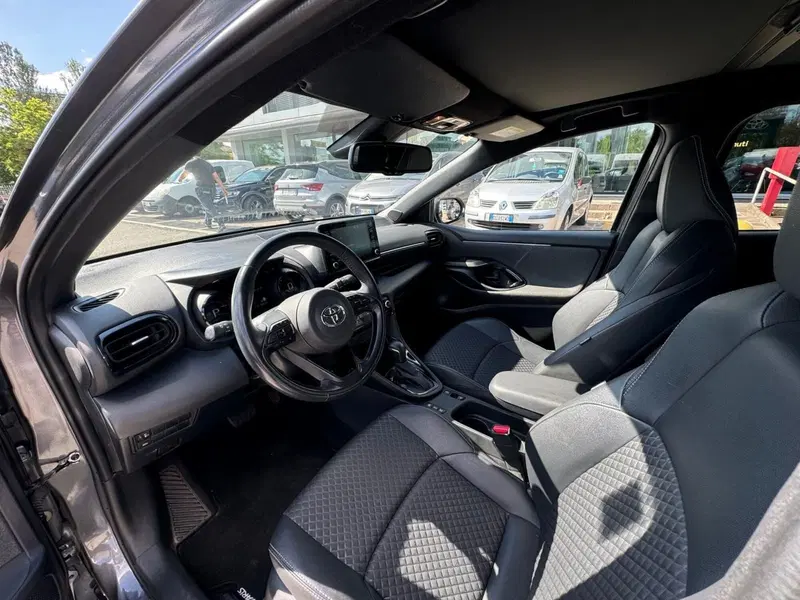 Toyota Yaris usata a Modena (12)