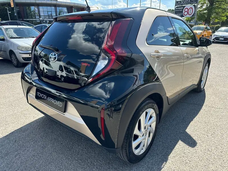 Toyota Aygo X usata a Modena (6)