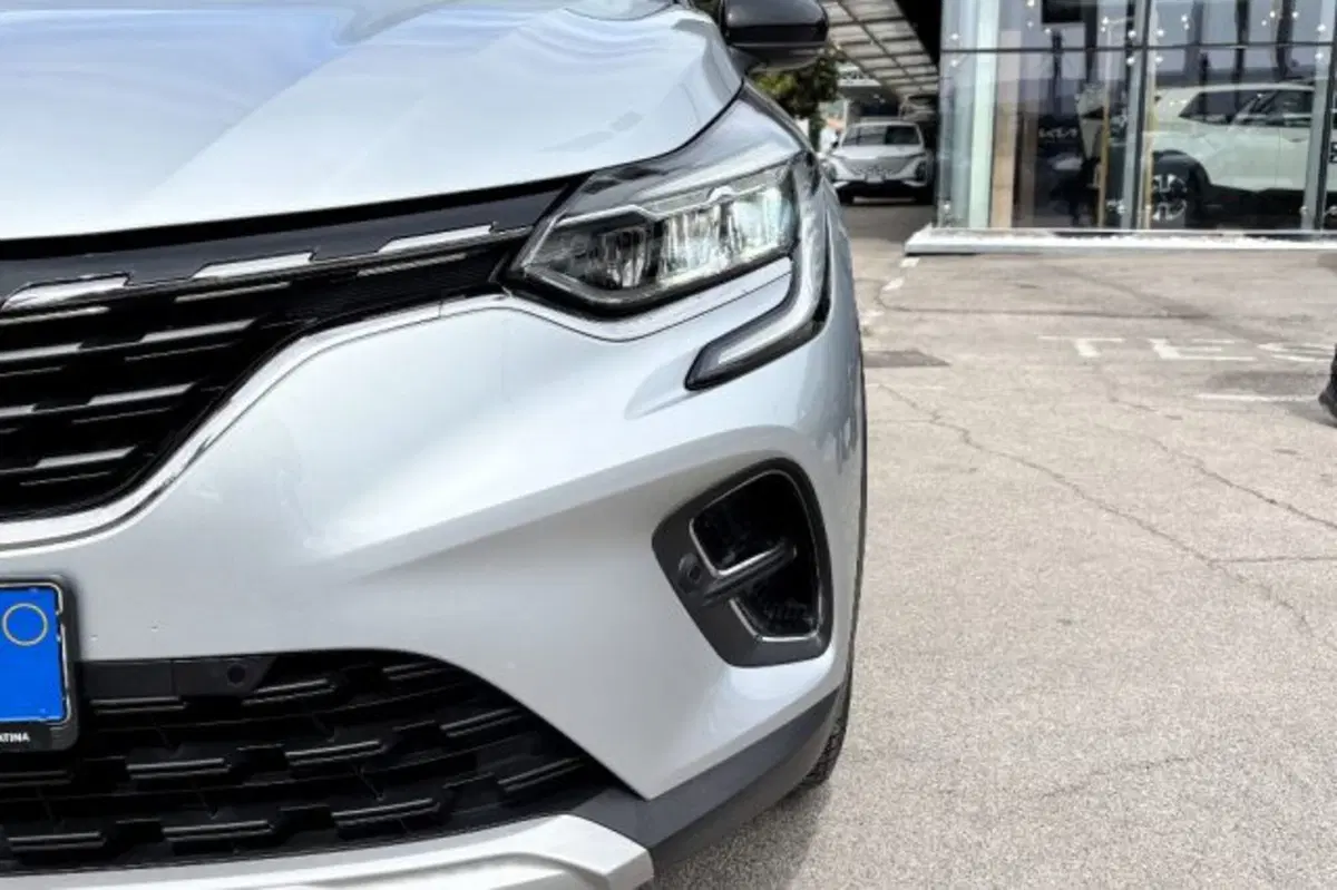 Renault Captur usata a Latina (11)