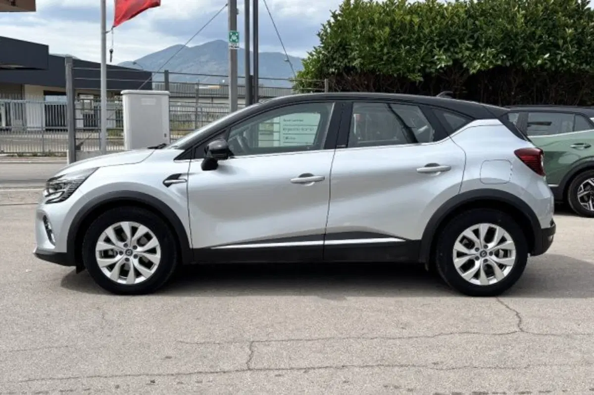 Renault Captur usata a Latina (4)