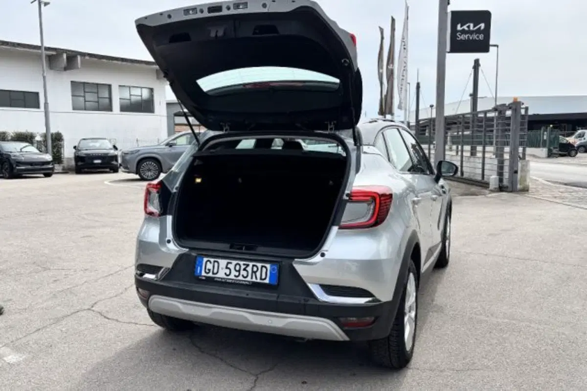 Renault Captur usata a Latina (7)