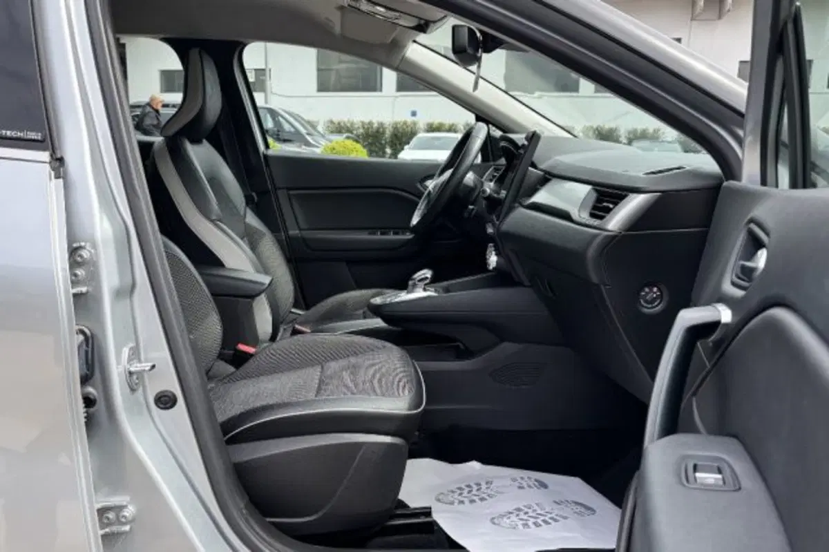 Renault Captur usata a Latina (8)