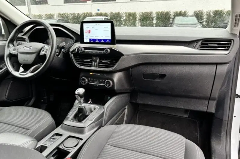 Ford Kuga usata a Latina (9)