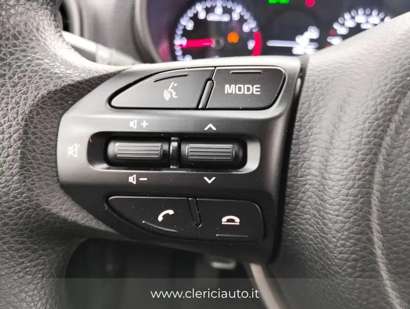 Kia Picanto usata a Como (11)