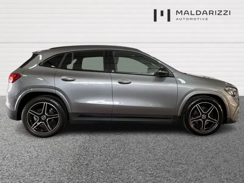 Mercedes-Benz GLA SUV usata a Lecce (5)