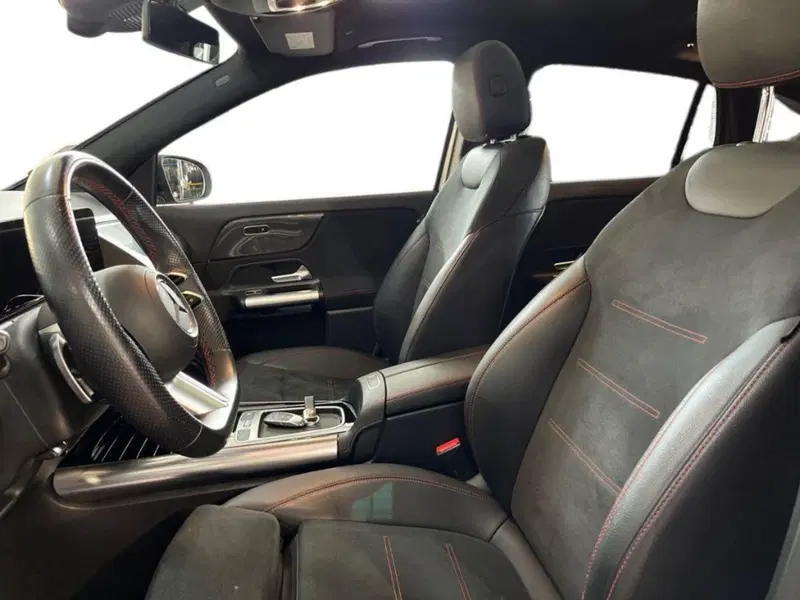 Mercedes-Benz GLA SUV usata a Lecce (7)