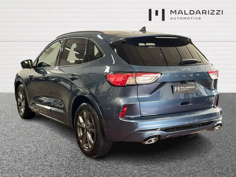 Ford Kuga usata a Bari (4)