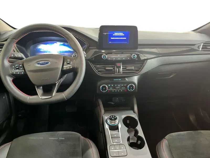 Ford Kuga usata a Bari (8)
