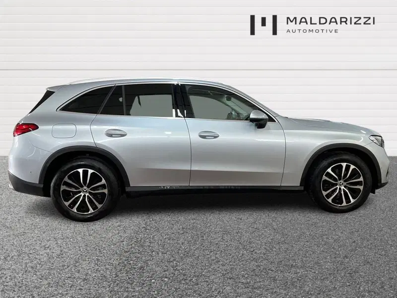 Mercedes-Benz GLC Coupé usata a Bari (5)
