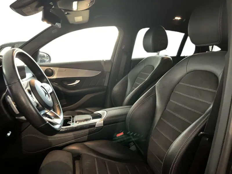 Mercedes-Benz GLC Coupé usata a Bari (7)