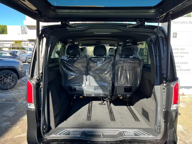 Mercedes-Benz Classe V nuova a Chieti (5)