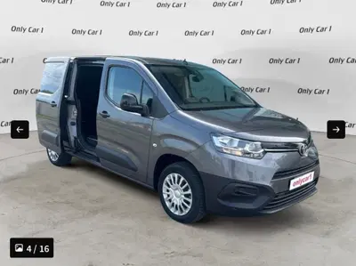 Toyota Proace City Furgone City 1.5D 130cv S&amp;S L2 D Comfort del 2021 usata a Poggio Renatico