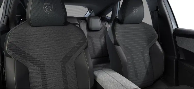 Peugeot 3008 nuova a Bari (9)