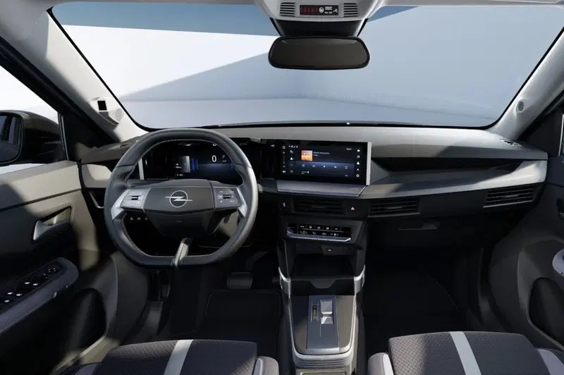 Opel Frontera nuova a Bari (6)