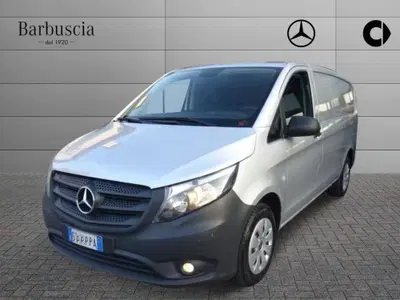 Mercedes-Benz Vito mixto 114 cdi long del 2019 usata a Pescara