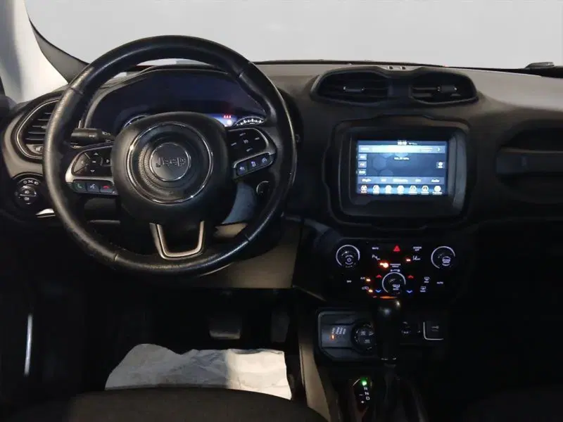 Jeep Renegade usata a Genova (11)