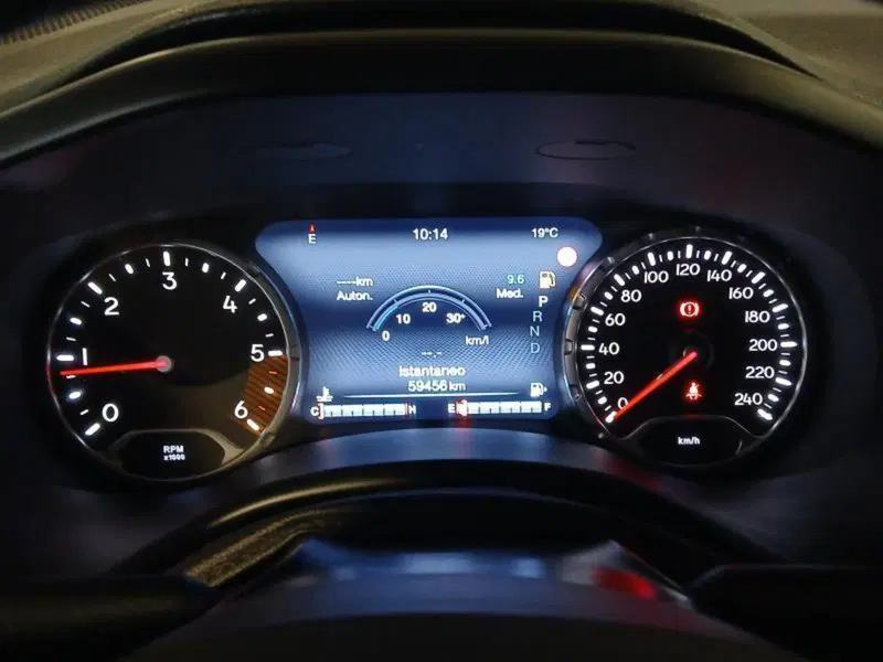 Jeep Renegade usata a Genova (13)