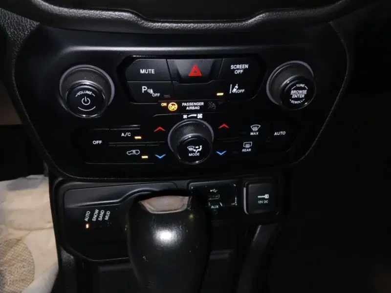 Jeep Renegade usata a Genova (16)