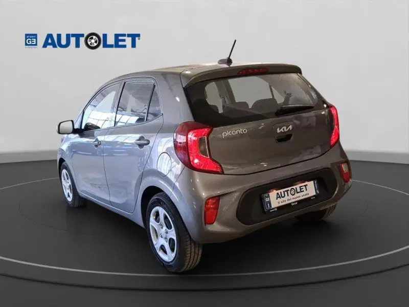 Kia Picanto usata a Genova (8)
