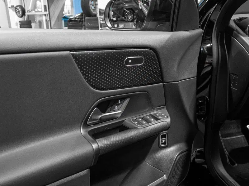 Mercedes-Benz GLA SUV nuova a Ancona (10)