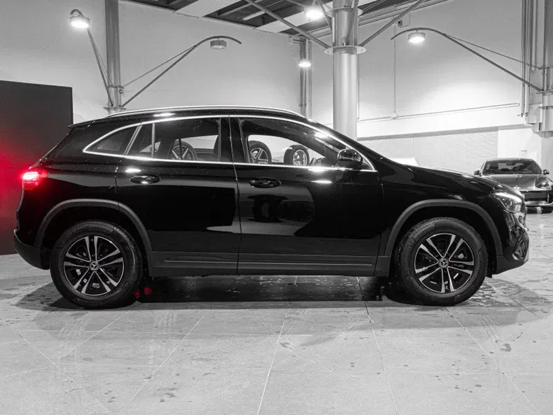 Mercedes-Benz GLA SUV nuova a Ancona (4)