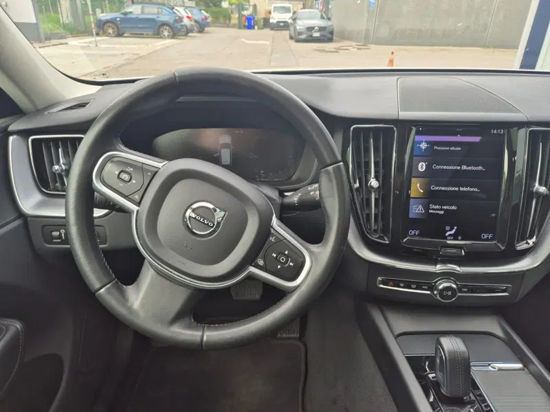 Volvo XC60 usata a Como (13)