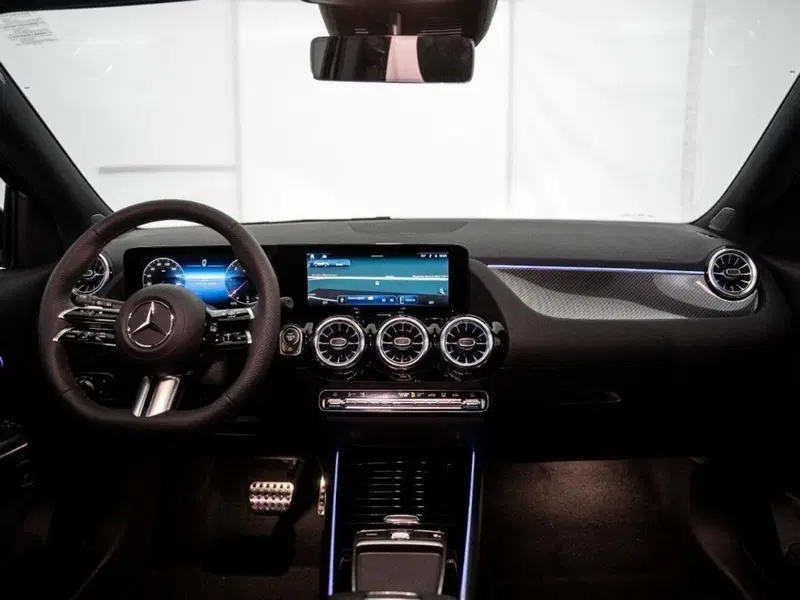 Mercedes-Benz GLA SUV nuova a Ancona (14)