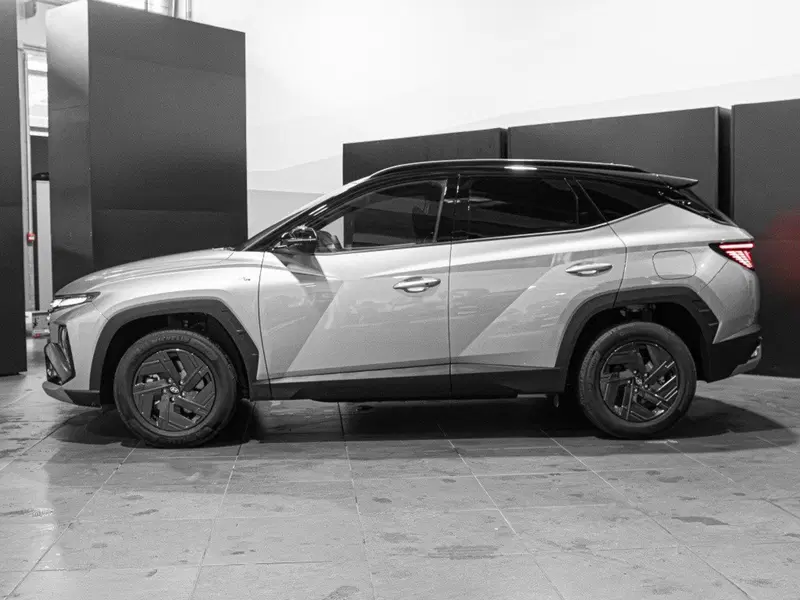 Hyundai Tucson nuova a Ancona (2)