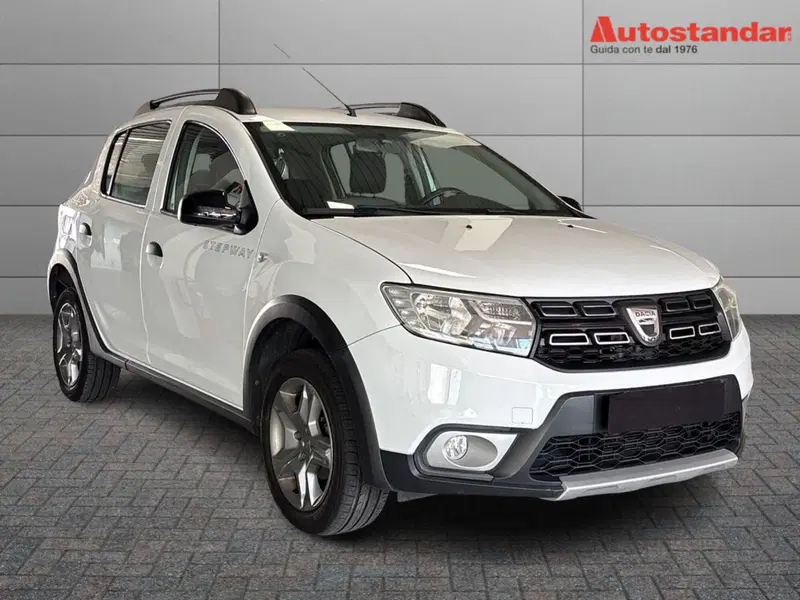 Dacia Sandero usata a Torino (4)