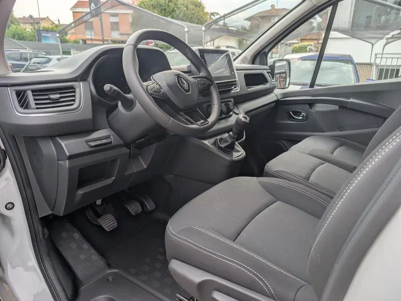 Renault Trafic Furgone usata a Pavia (10)