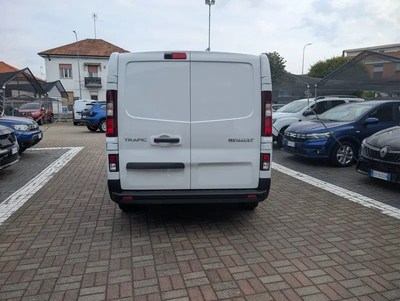 Renault Trafic Furgone usata a Pavia (15)