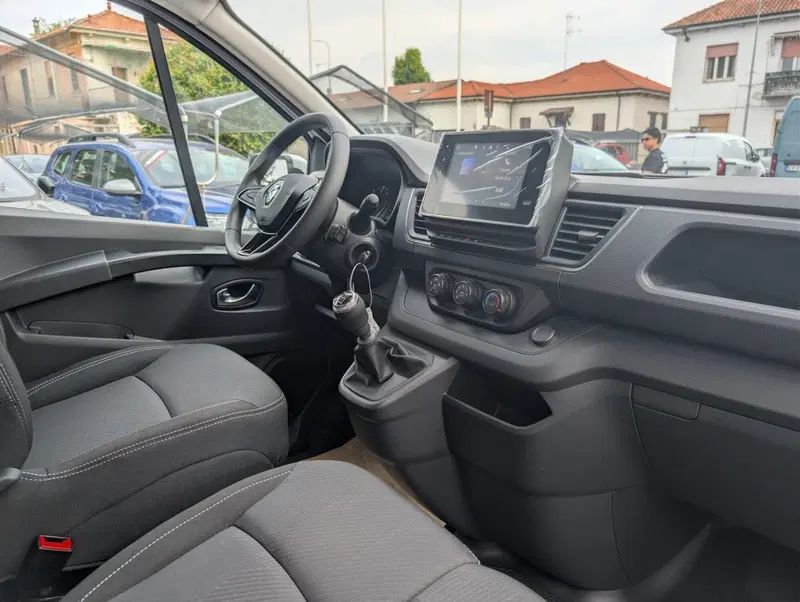 Renault Trafic Furgone usata a Pavia (5)