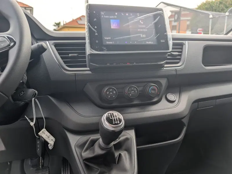 Renault Trafic Furgone usata a Pavia (7)