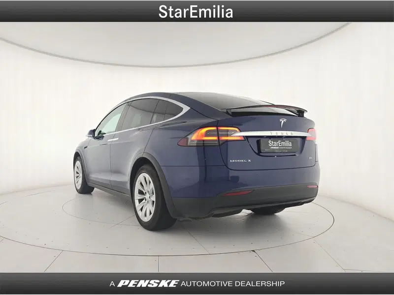 Tesla Model X usata a Bologna (3)