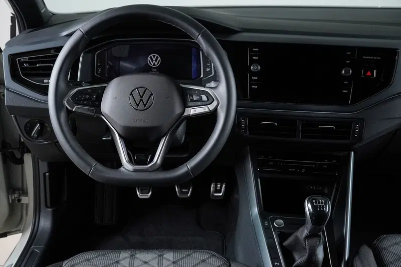 Volkswagen Taigo nuova a Perugia (16)