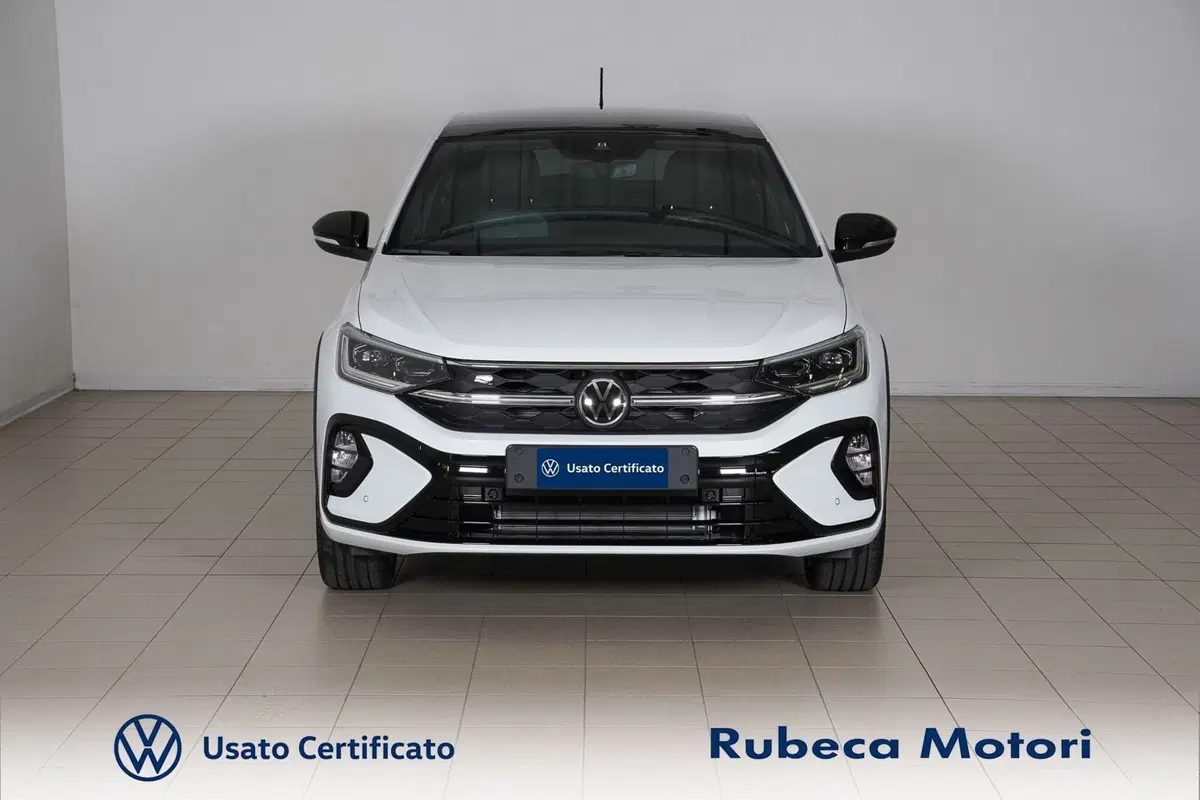 Volkswagen Taigo nuova a Perugia (2)