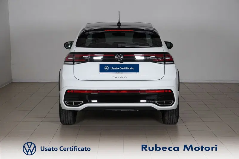 Volkswagen Taigo nuova a Perugia (5)