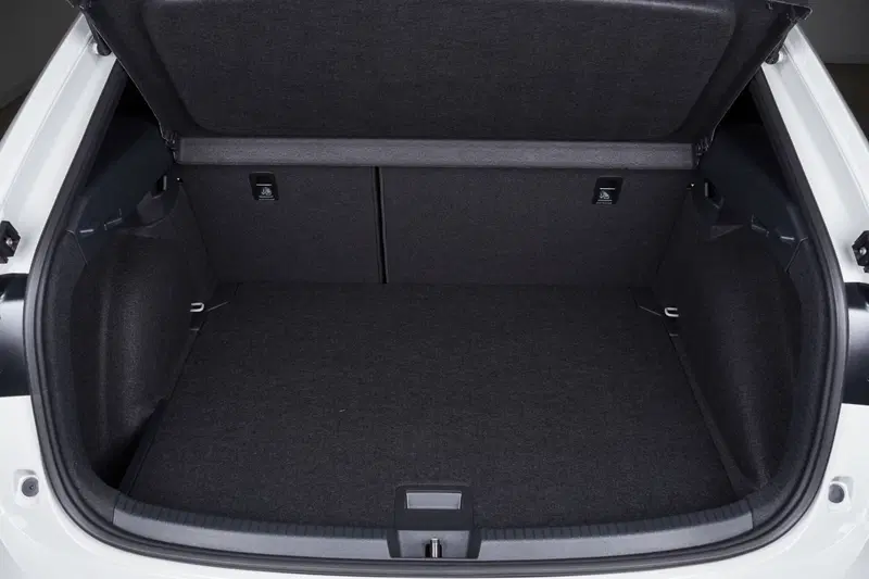 Volkswagen Taigo nuova a Perugia (7)