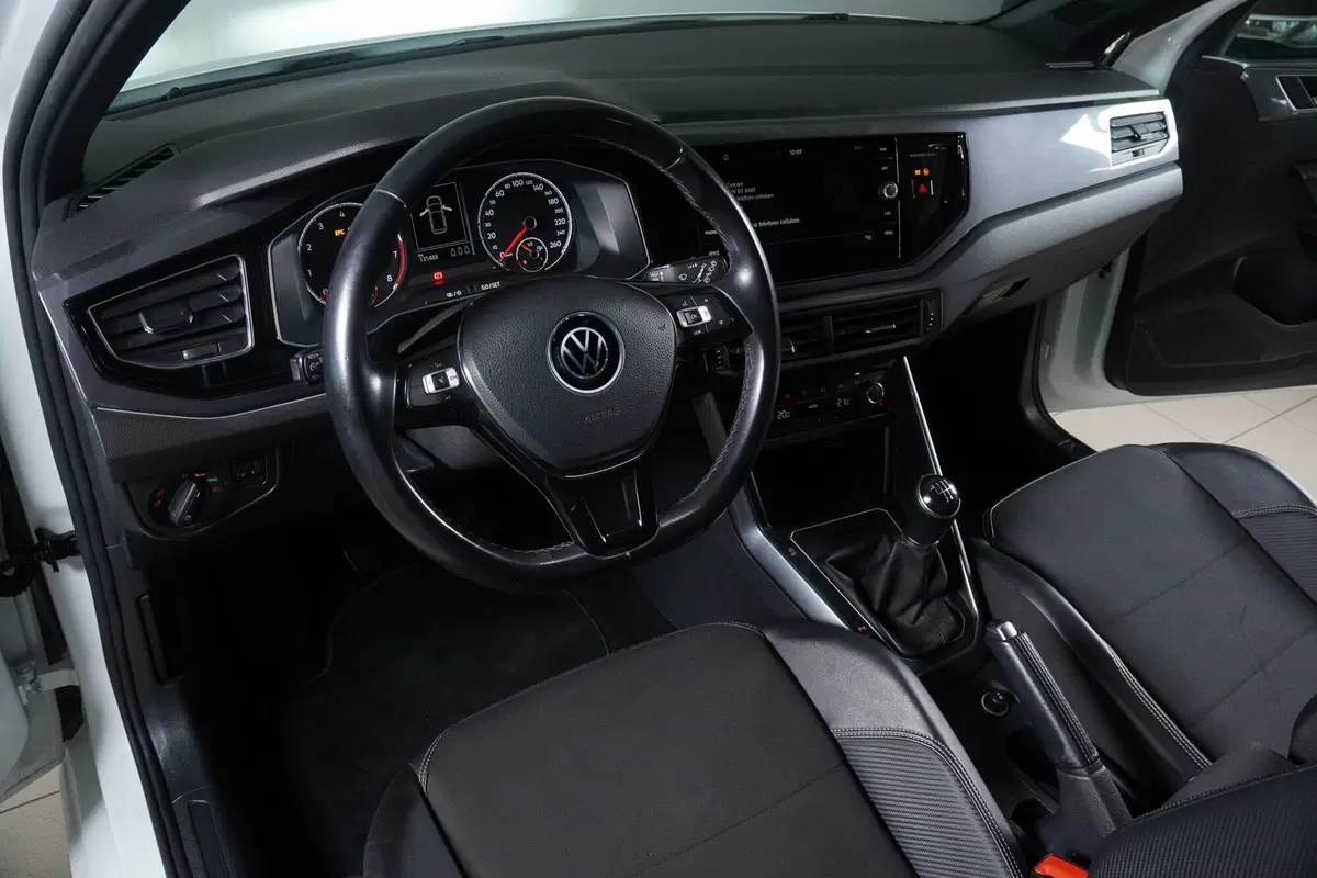 Volkswagen Polo usata a Perugia (14)
