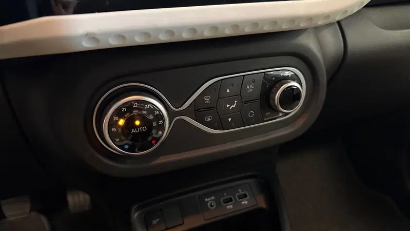 Renault Twingo usata a Treviso (9)