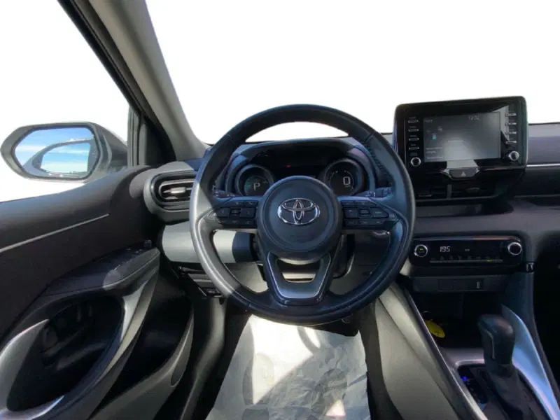 Toyota Yaris usata a Perugia (11)
