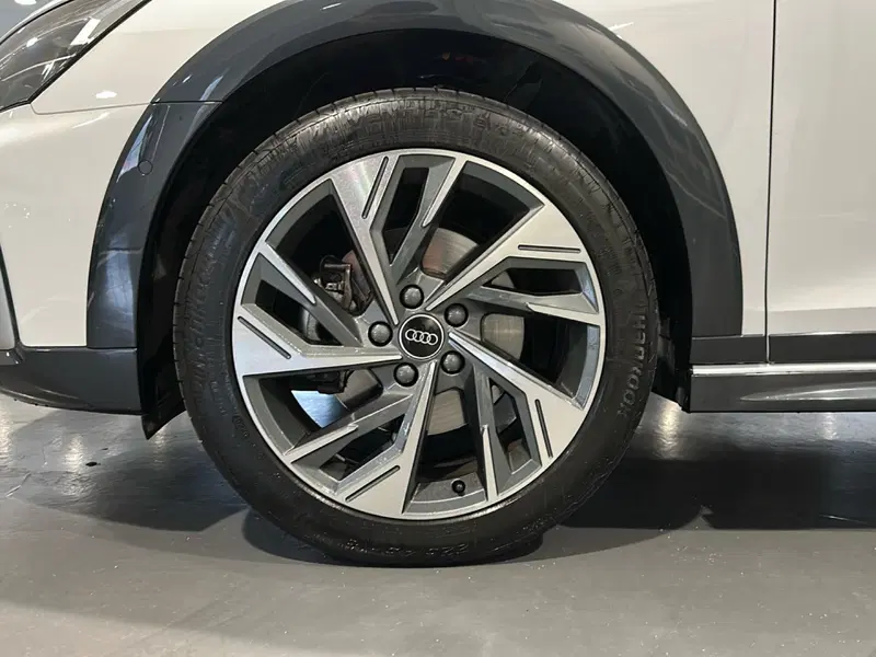 Audi A3 allstreet usata a Caserta (18)