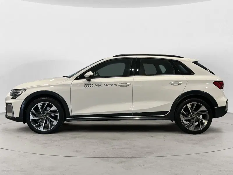Audi A3 allstreet usata a Caserta (3)