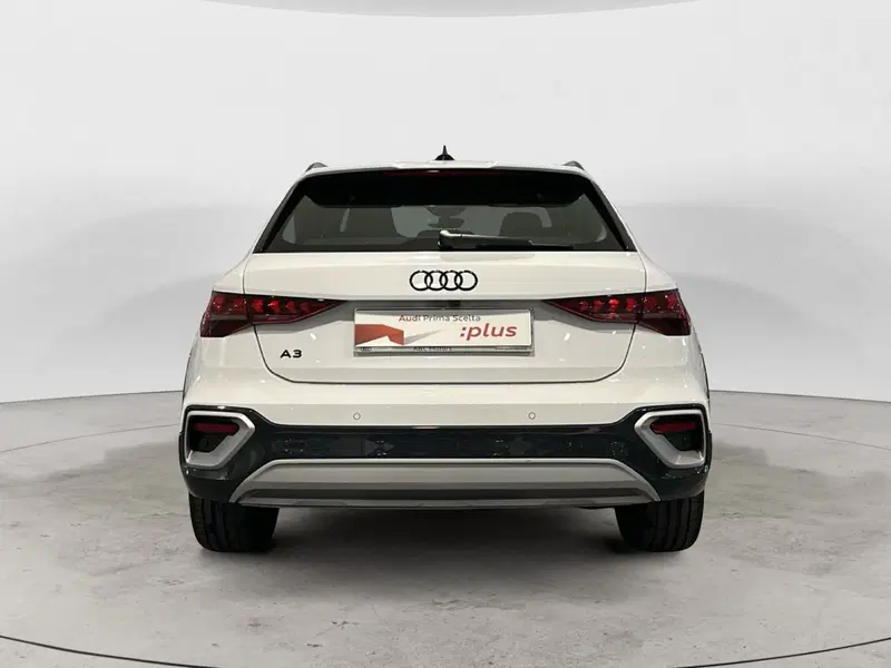 Audi A3 allstreet usata a Caserta (5)