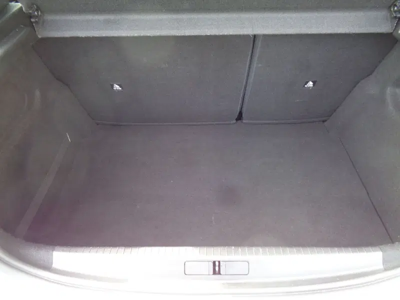 Peugeot 208 usata a Treviso (15)