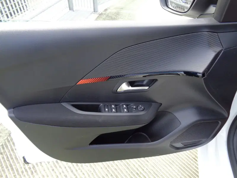 Peugeot 208 usata a Treviso (7)