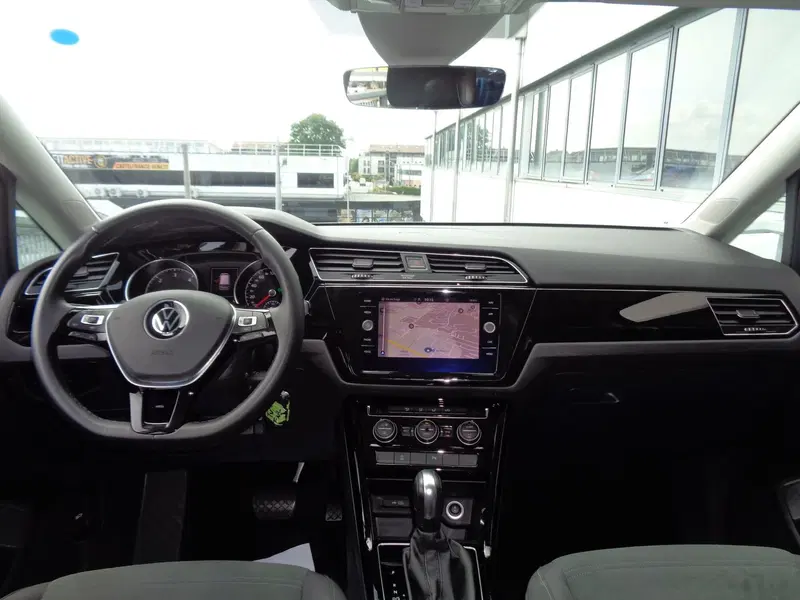 Volkswagen Touran usata a Treviso (13)