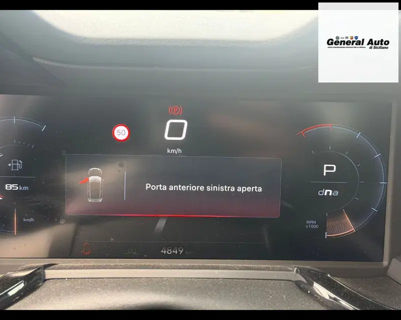 Alfa Romeo Junior usata a Lucca (13)
