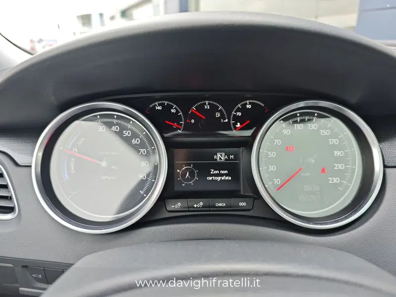 Peugeot 508 SW usata a Cremona (18)